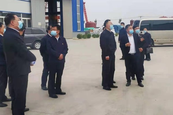 遼寧省委副書(shū)記、省長(zhǎng)劉寧一行實(shí)地考察一諾環(huán)境	